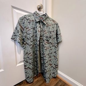 Men’s Burlebo short sleeve button down shirt